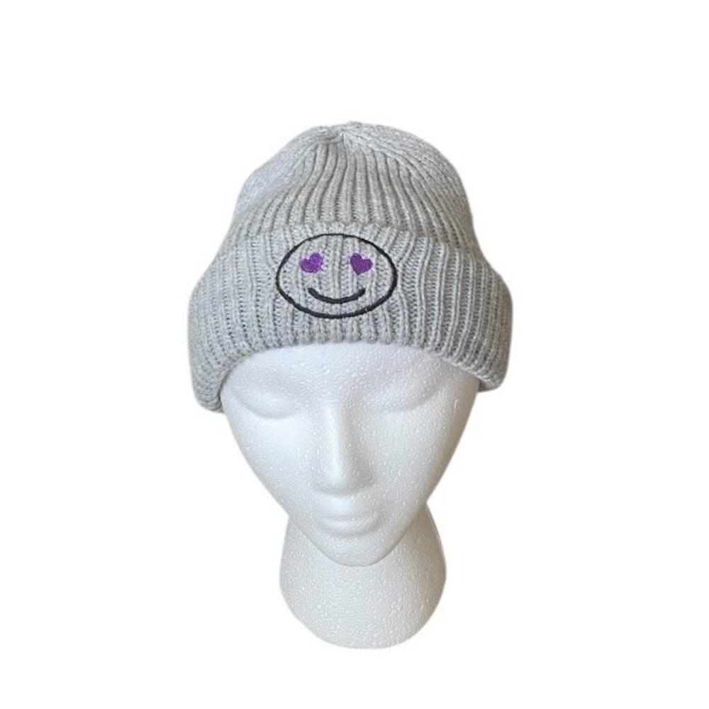 Nordstrom Gray Ribbed Knit Kids Beanie with Purple Heart-Eye Smiley
